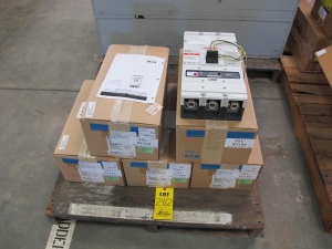 LOT (5) BREAKERS, CIRCUIT TYPE, 800 AMP RATING W/500 AMP PLUG, 600 VAC RATED, 3 POLE, MDL3800F FRAME, WITH MES3800LSG TRIP(LONG TIME, SHORT TIME, GROUND FAULT),8MES500T RATING PLUG 500AMP PLUG, 6 EA T800MA1 COPPER LUGS. PART # MDL3800 (W-44) LOADING & HANDLING FEE $15-